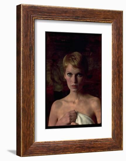 Actress Mia Farrow-Alfred Eisenstaedt-Framed Photographic Print