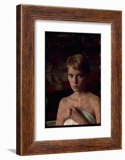 Actress Mia Farrow-Alfred Eisenstaedt-Framed Photographic Print