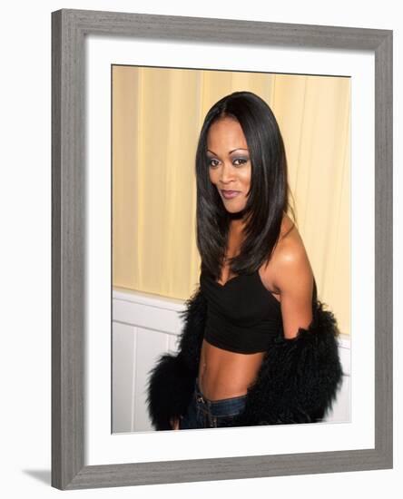 Actress Robin Givens-Marion Curtis-Framed Premium Photographic Print