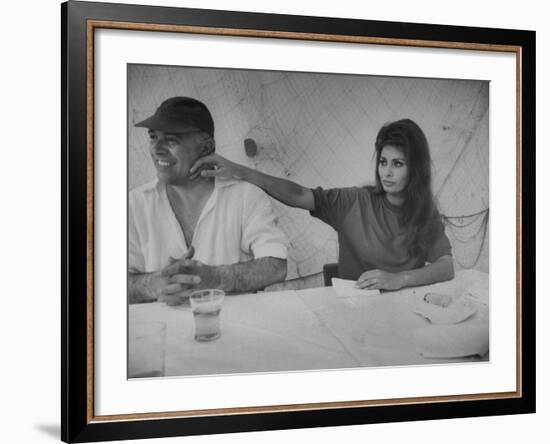 Actress Sophia Loren and Husband, Movie Producer Carlo Ponti Dining at Restaurant-Alfred Eisenstaedt-Framed Premium Photographic Print