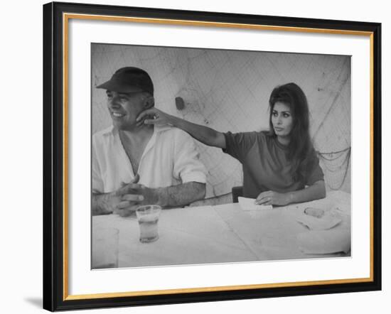 Actress Sophia Loren and Husband, Movie Producer Carlo Ponti Dining at Restaurant-Alfred Eisenstaedt-Framed Premium Photographic Print