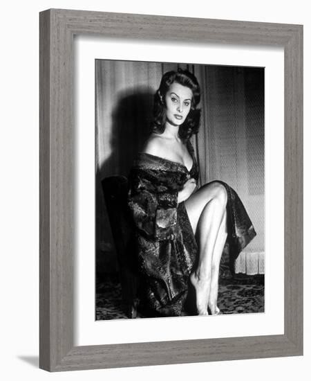 Actress Sophia Loren in 1957-null-Framed Photo