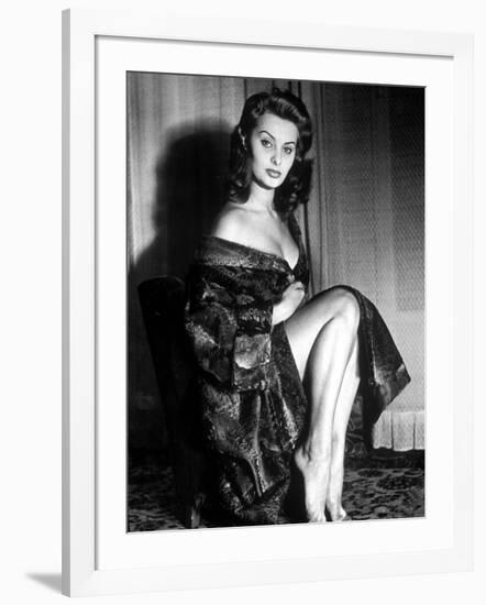 Actress Sophia Loren in 1957-null-Framed Photo