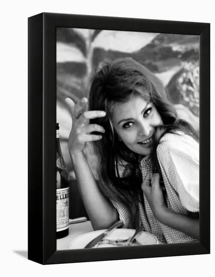 Actress Sophia Loren-Alfred Eisenstaedt-Framed Premier Image Canvas