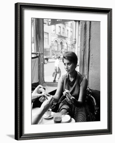 Actress Sophia Loren-Peter Stackpole-Framed Premium Photographic Print