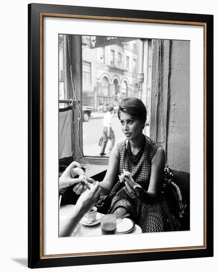 Actress Sophia Loren-Peter Stackpole-Framed Premium Photographic Print