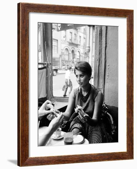 Actress Sophia Loren-Peter Stackpole-Framed Premium Photographic Print