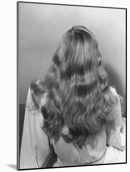 Actress Veronica Lake Posing with Her Glorious, Wavy Honey Blond Hair Cascading over Her Shoulders-Bob Landry-Mounted Premium Photographic Print