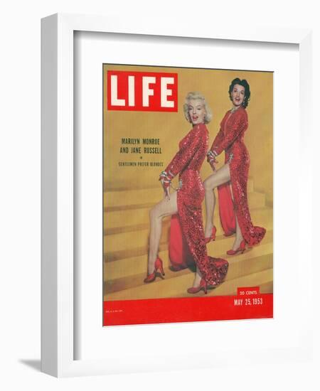 Actresses Marilyn Monroe and Jane Russell in Scene from "Gentlemen Prefer Blondes", May 25, 1953-Ed Clark-Framed Photographic Print