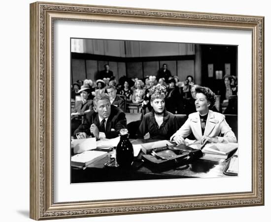 ADAM'S RIB, 1949 directed by GEORGE CUKOR with Spencer Tracy, Judy Holliday and Katharine Hepburn (-null-Framed Photo