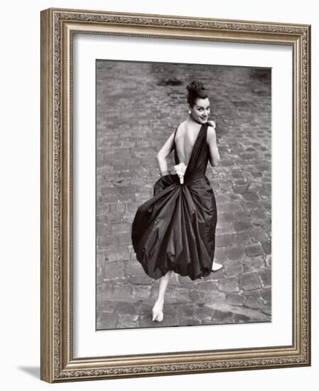 Add a Pearl Week Paris Collection-Loomis Dean-Framed Photographic Print