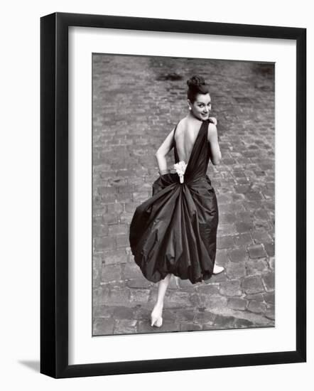 Add a Pearl Week Paris Collection-Loomis Dean-Framed Photographic Print