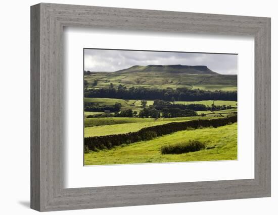 Addlebrough from Askrigg in Wensleydale, Yorkshire Dales, North Yorkshire, Yorkshire, England, UK-Mark Sunderland-Framed Photographic Print