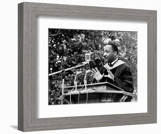 Addressing Tuskegee Graduates-Horace Cort-Framed Photographic Print