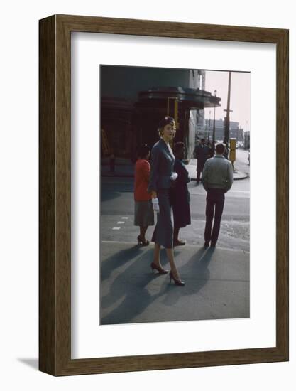 Advertising Copywriter Elizabeth Basset Burton, St Louis, Missouri, 1958-Leonard Mccombe-Framed Photographic Print