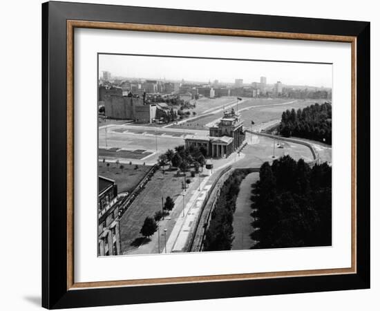 Aerial View of Brandenberg Gate, Where the Berlin Wall Forms a Loop-null-Framed Photo