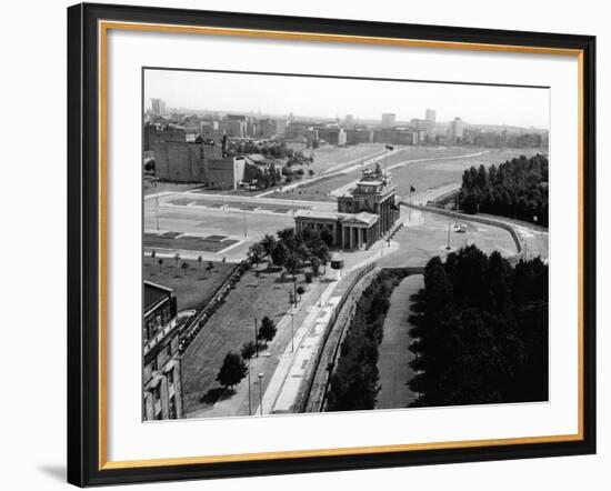 Aerial View of Brandenberg Gate, Where the Berlin Wall Forms a Loop-null-Framed Photo