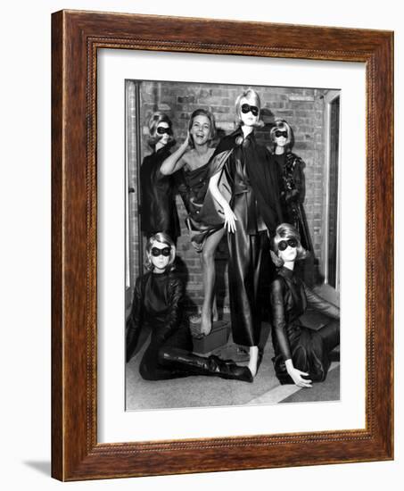 Aeries the Avengers with Honor Blackman, as Cathy Gale October 29, 1963-null-Framed Photo