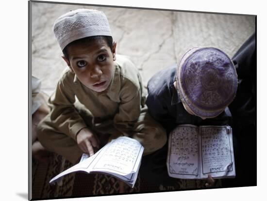 Afghan Refugee Children Read Verses of the Quran During a Daily Class at a Mosque in Pakistan-null-Mounted Photographic Print