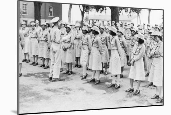 African Americans in the Women's Army Auxiliary Corps in 1941-null-Mounted Photo