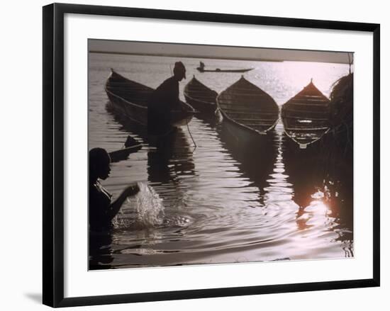 African Woman Bathing in Niger River Near Timbuktu-Eliot Elisofon-Framed Photographic Print