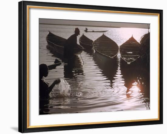 African Woman Bathing in Niger River Near Timbuktu-Eliot Elisofon-Framed Photographic Print