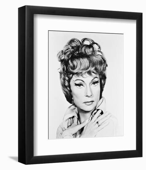 Agnes Moorehead - Bewitched-null-Framed Photo