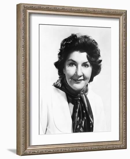 Airport, Maureen Stapleton, 1970-null-Framed Photo