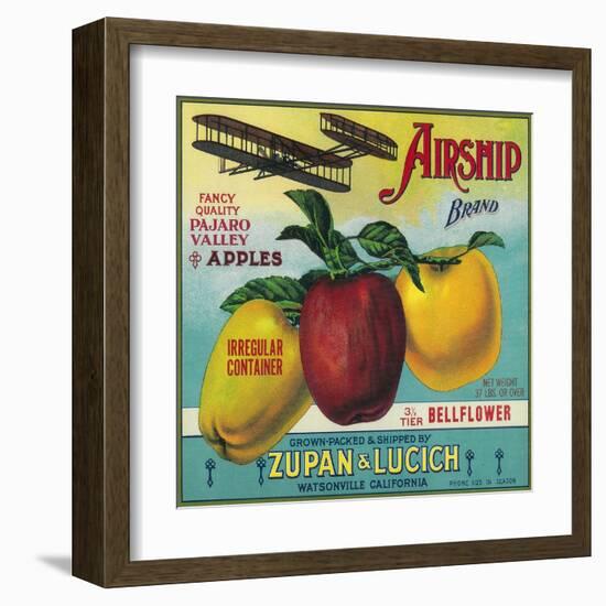 Airship Apple Crate Label - Watsonville, CA-Lantern Press-Framed Art Print