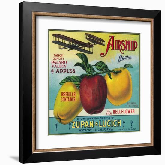 Airship Apple Crate Label - Watsonville, CA-Lantern Press-Framed Art Print