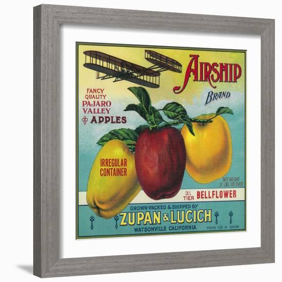 Airship Apple Crate Label - Watsonville, CA-Lantern Press-Framed Art Print