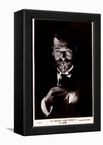 Ak His Majesty King George V. at Home, Lighting a Cigarette-null-Framed Premier Image Canvas