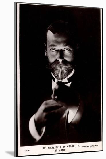 Ak His Majesty King George V. at Home, Lighting a Cigarette-null-Mounted Photographic Print
