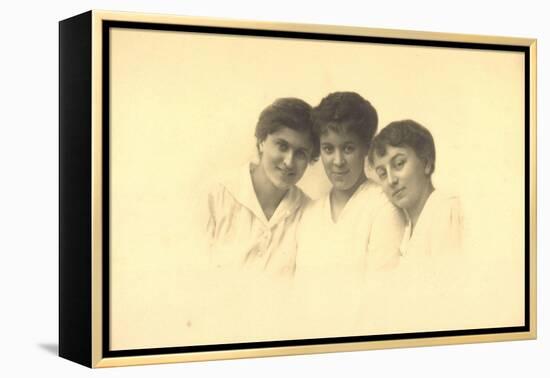 Ak Prinzessin Benedikta, Mafalda, Elisabeth Von Braganza-German photographer-Framed Premier Image Canvas