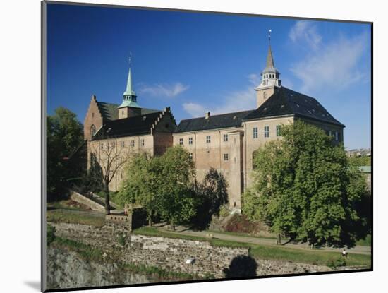 Akershus Castle and Fortress, Central Oslo, Norway, Scandinavia-Gavin Hellier-Mounted Photographic Print