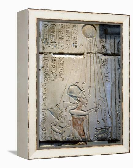 Akhenaten and Nefertiti under the rays of the Aten, Ancient Egyptian, Amarna period, c1350-1334 BC-Werner Forman-Framed Premier Image Canvas