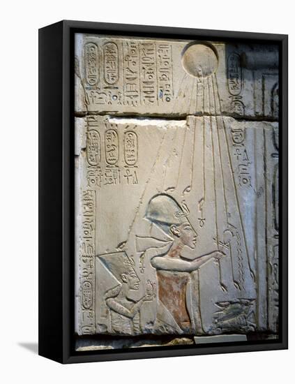 Akhenaten and Nefertiti under the rays of the Aten, Ancient Egyptian, Amarna period, c1350-1334 BC-Werner Forman-Framed Premier Image Canvas