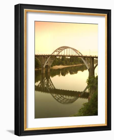 Alabama, Selma, Edmund Pettus Bridge, American Civil Rights Movement Landmark, Alabama River, USA-John Coletti-Framed Photographic Print