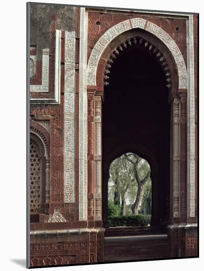 Alai Gate, Quwwat Ul Islam Mosque, Delhi, India-Adam Woolfitt-Mounted Photographic Print