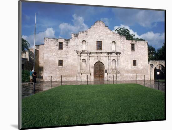 Alamo, San Antonio, Texas-Mark Gibson-Mounted Photographic Print