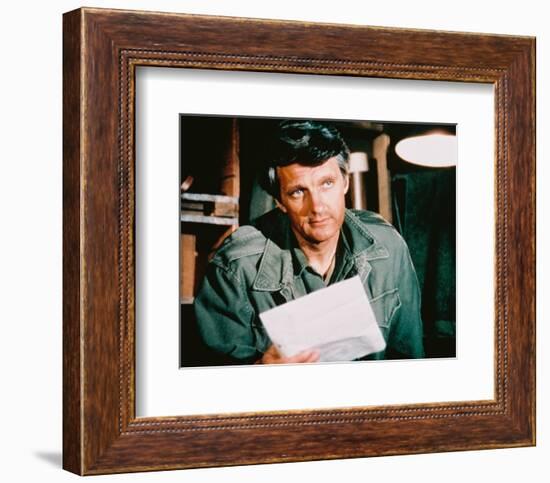 Alan Alda - M*A*S*H-null-Framed Photo