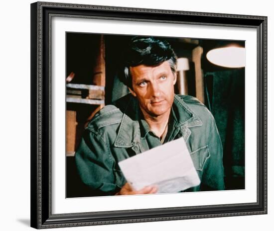 Alan Alda - M*A*S*H-null-Framed Photo