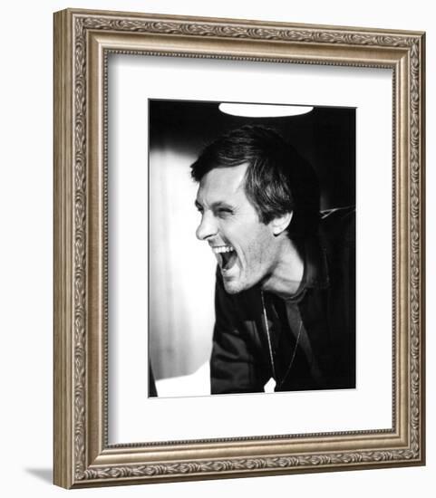 Alan Alda - M*A*S*H-null-Framed Photo