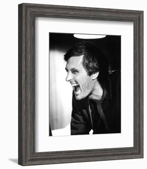 Alan Alda - M*A*S*H-null-Framed Photo