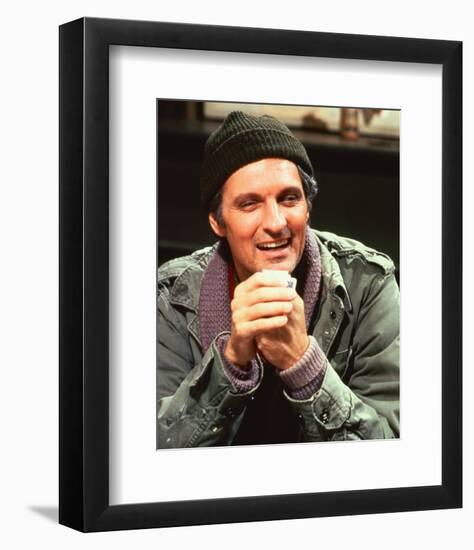 Alan Alda - M*A*S*H-null-Framed Photo