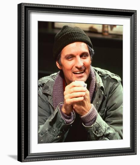 Alan Alda - M*A*S*H-null-Framed Photo