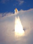 Space Shuttle-Alan Diaz-Mounted Photographic Print