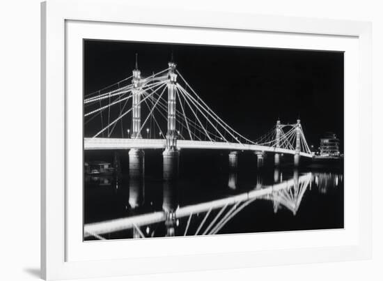 Albert Bridge At Night-Bill Philip-Framed Giclee Print