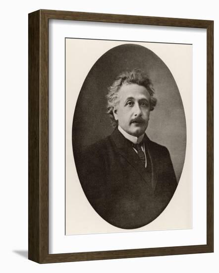 Albert Einstein in 1922--Framed Photographic Print