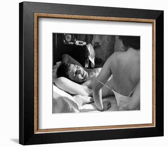 Albert Finney - Saturday Night and Sunday Morning-null-Framed Photo